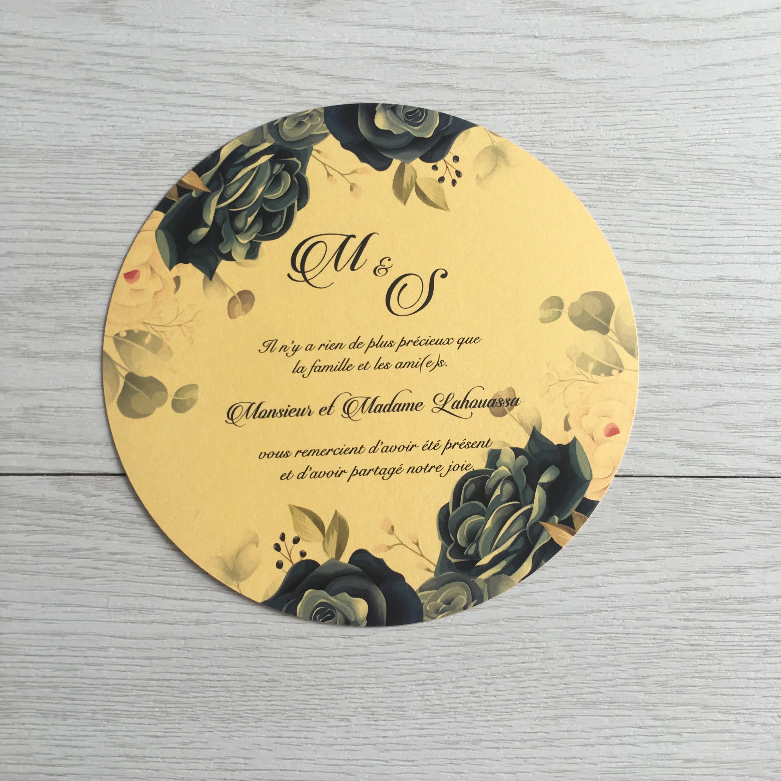 Menus de Casamento Redondos Personalizados