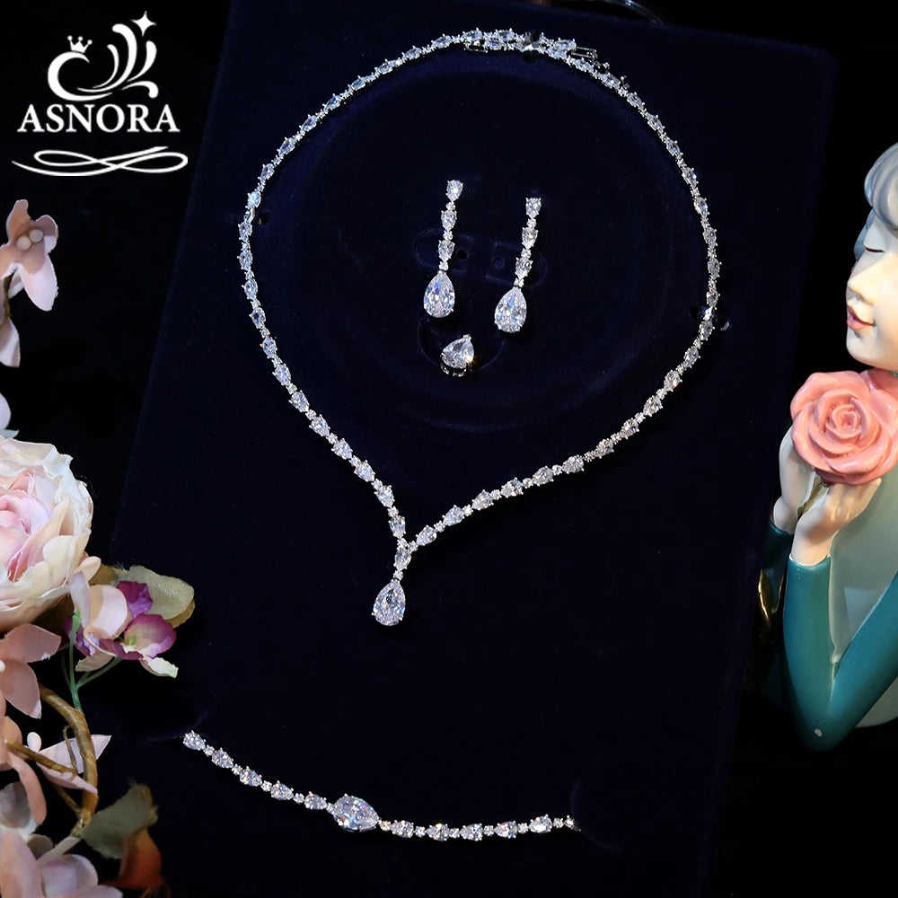 Conjunto de Joias de Noiva com Zircónias – Colar, Brincos, Pulseira e Anel