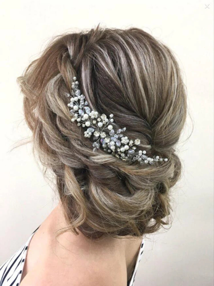 Pente de Cabelo Vintage com Pérolas e Cristais