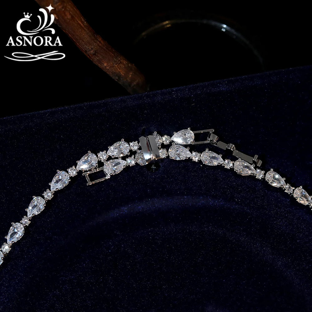 Conjunto de Joias de Noiva com Zircónias – Colar, Brincos, Pulseira e Anel