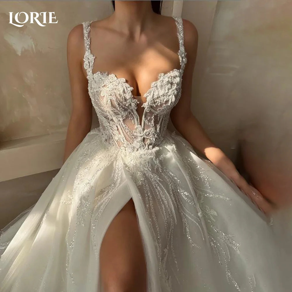 Vestido de Noiva Celeste — Princesa com Flores 3D e Fenda Elegante