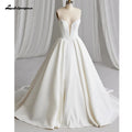 Vestido de Noiva A-Line em Cetim Crepe com Decote Ombro a Ombro