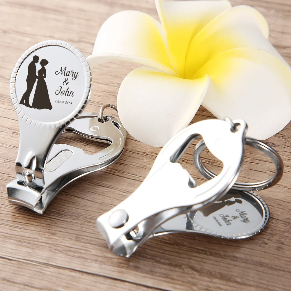 Chaveiro Abridor com Cortador de Unhas Personalizado – Lembrança de Casamento