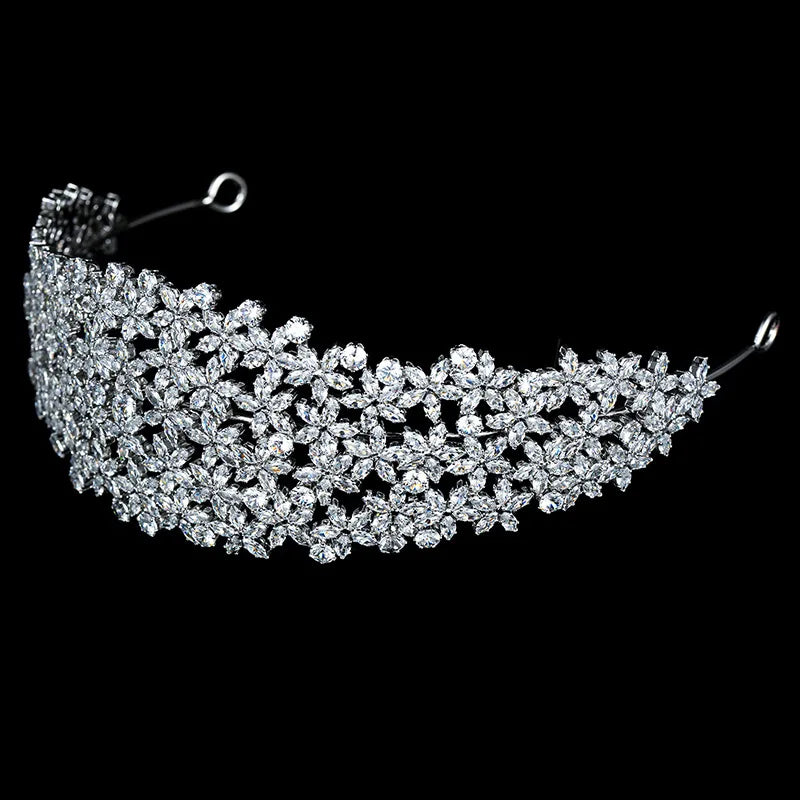 Tiara Luxo com Zircónias Cúbicas