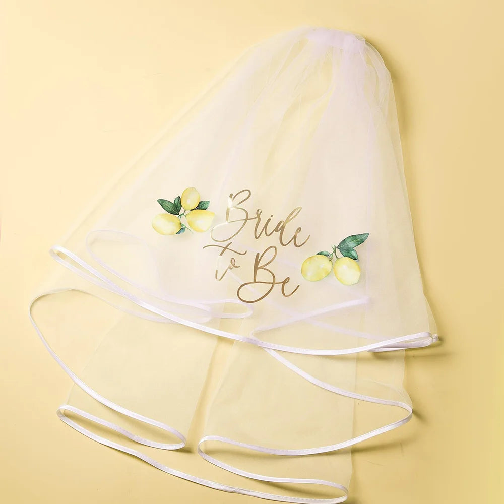 Véu "Bride to Be" com Limões – Acessório para Despedida de Solteira