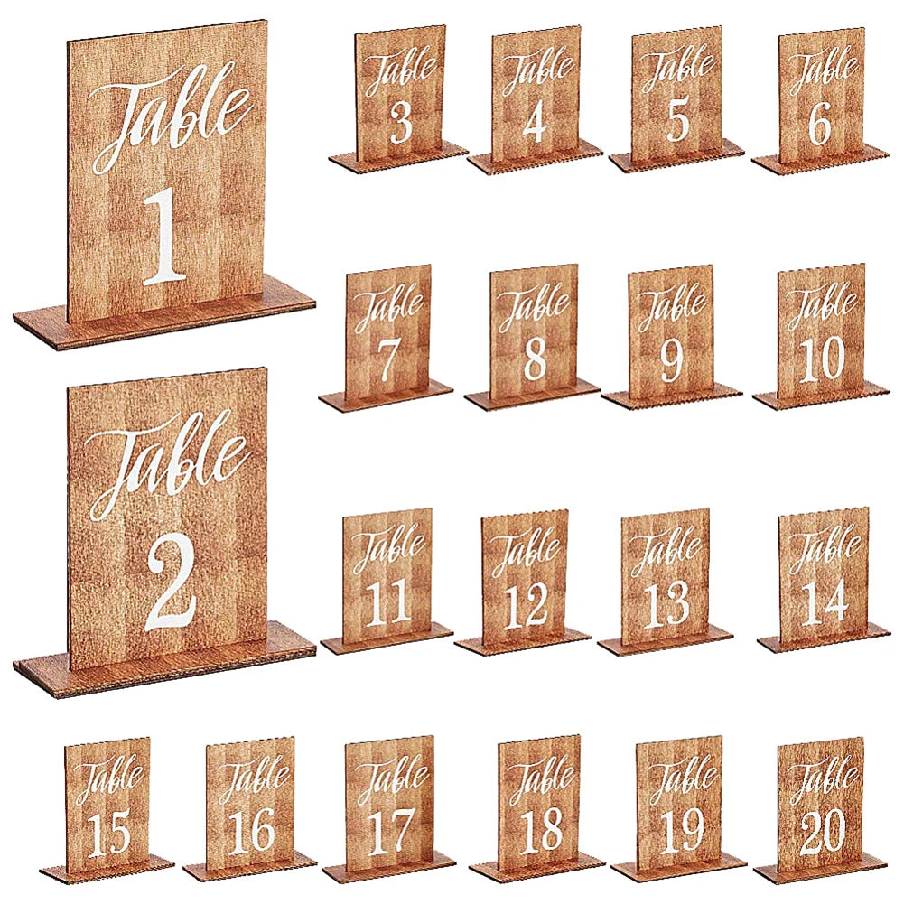 Números de Mesa em Madeira com Base (1-20)