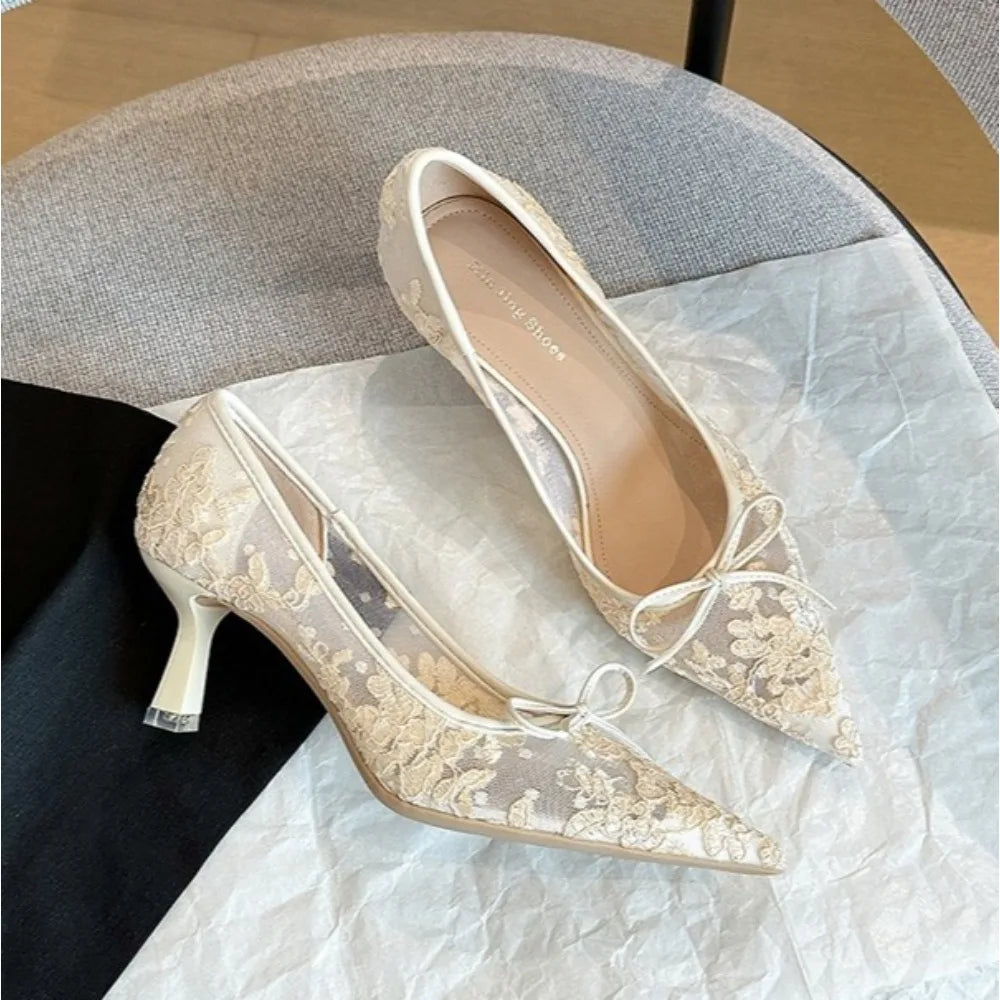 Sapatos Elegantes em Malha