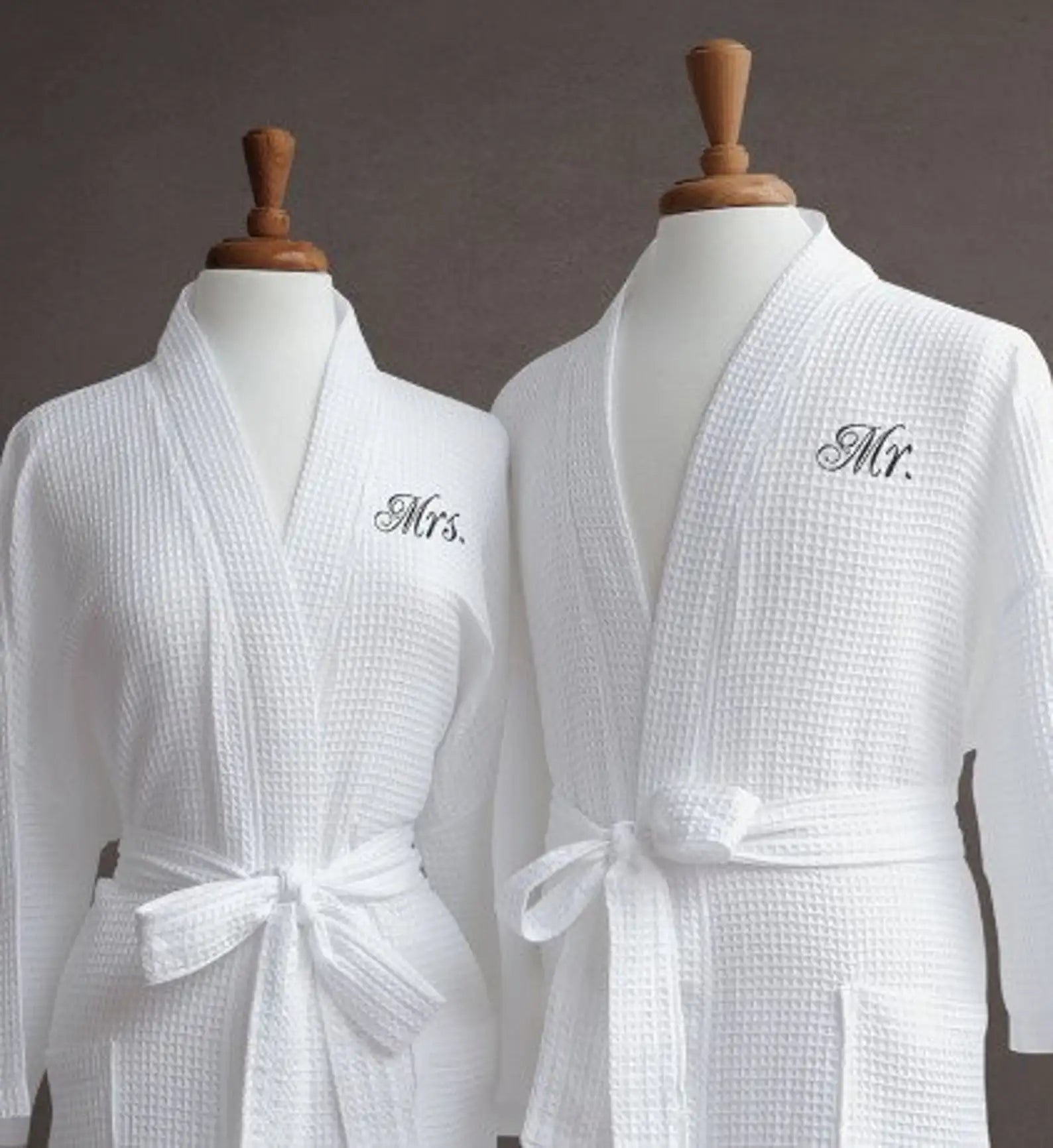 Robe Waffle Personalizado Mr & Mrs — O Presente de Casamento Perfeito