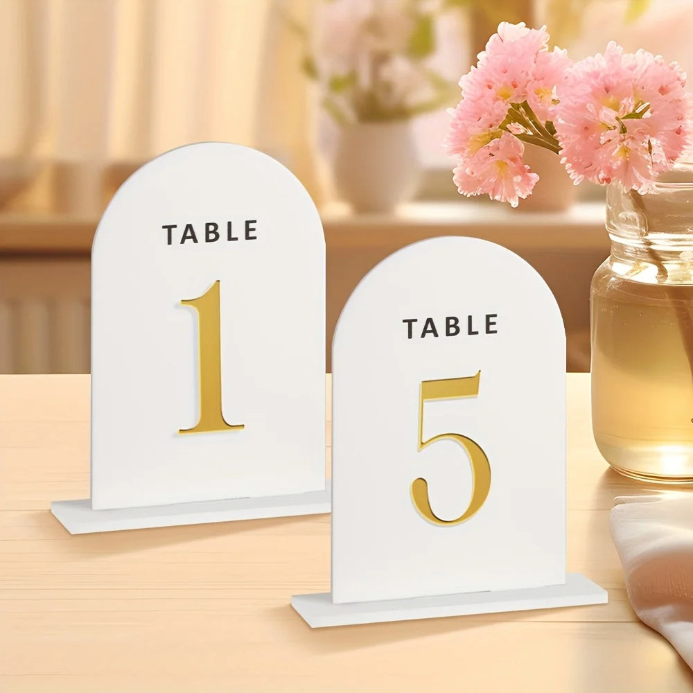 Número de Mesa em Acrílico Branco com Numeração 3D