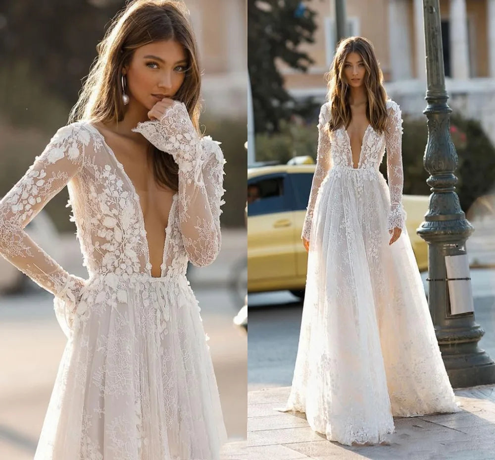 Vestido de Noiva Isadora — Boho com Decote V Profundo e Renda Floral 3D
