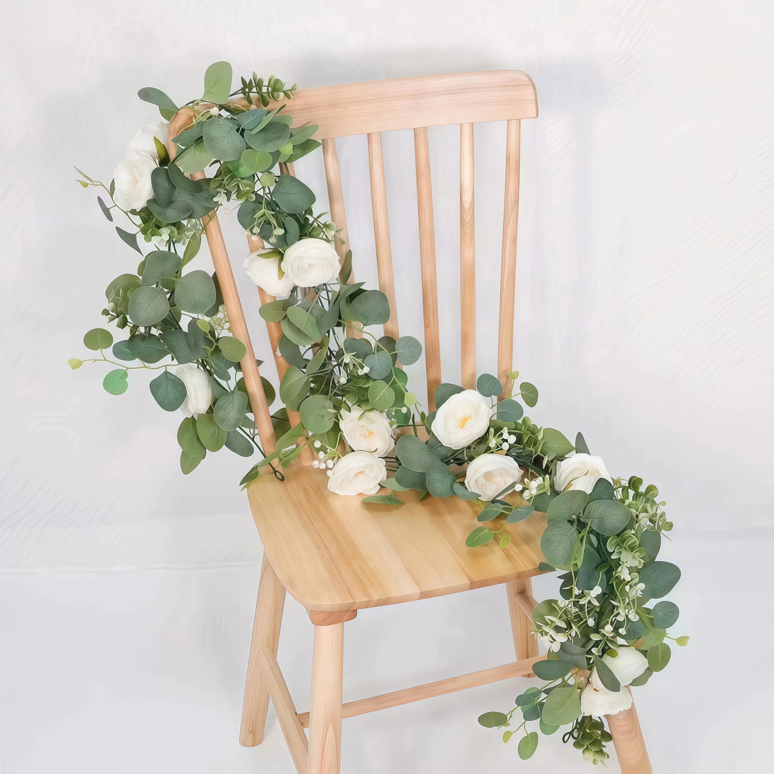 Grinalda Artificial de Eucalipto, Rosas e Gypsophila – 1,80 m