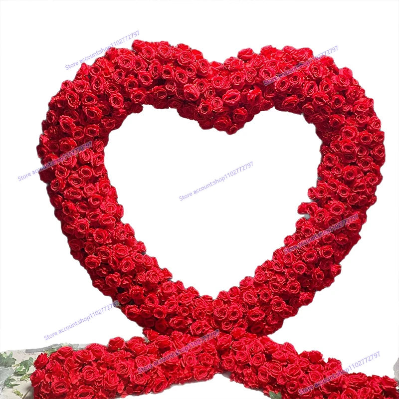 Arco Floral Artificial em Forma de Coração – Decoração Luxuosa para Casamentos