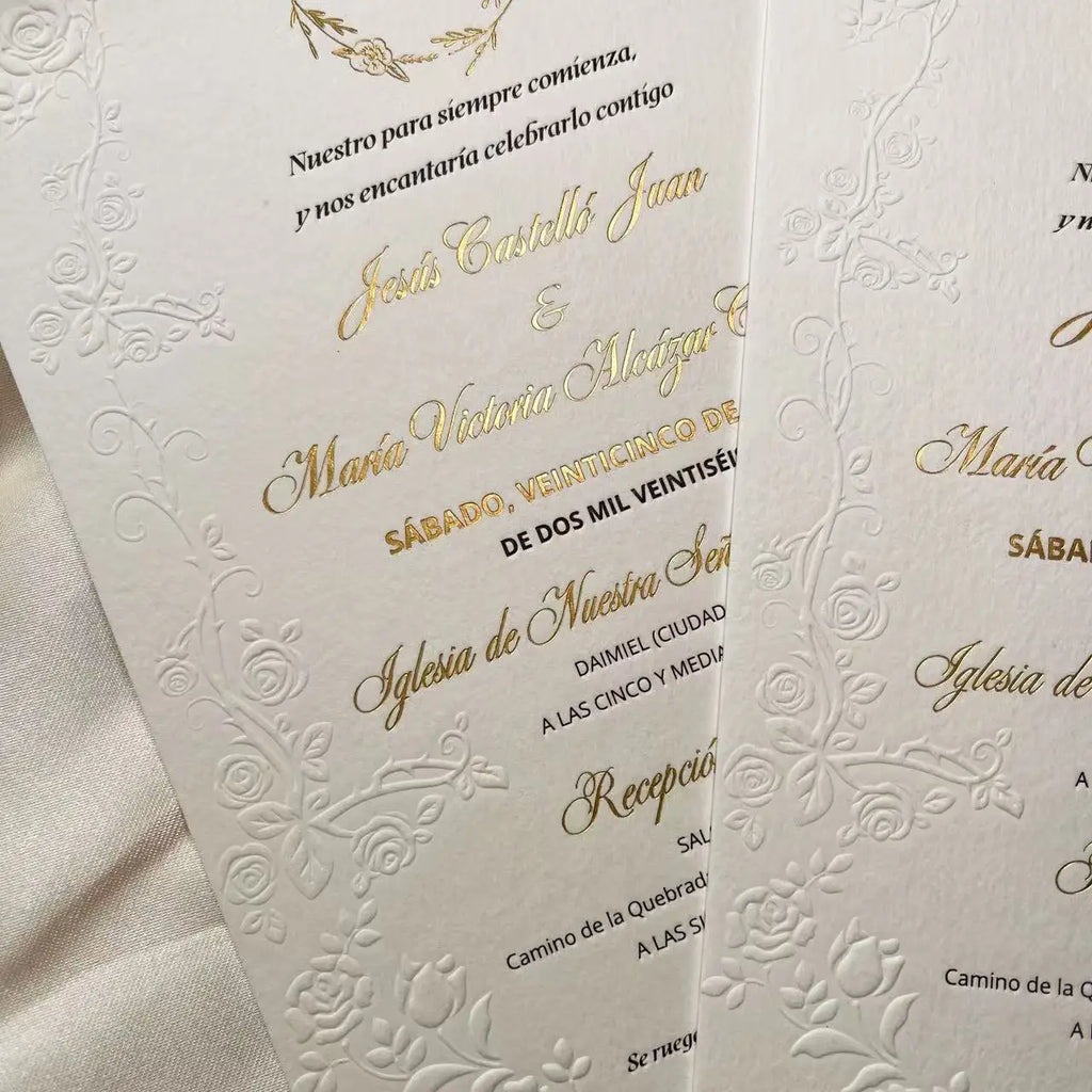 Convites de Casamento com Estampagem Dourada Premium – Personalizados | Luxo em Cada Detalhe