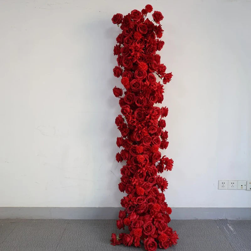 Arco Floral Artificial em Forma de Coração – Decoração Luxuosa para Casamentos