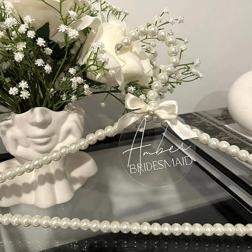 Cabide de Noiva Personalizado com Pérolas – Elegância para o Seu Grande Dia