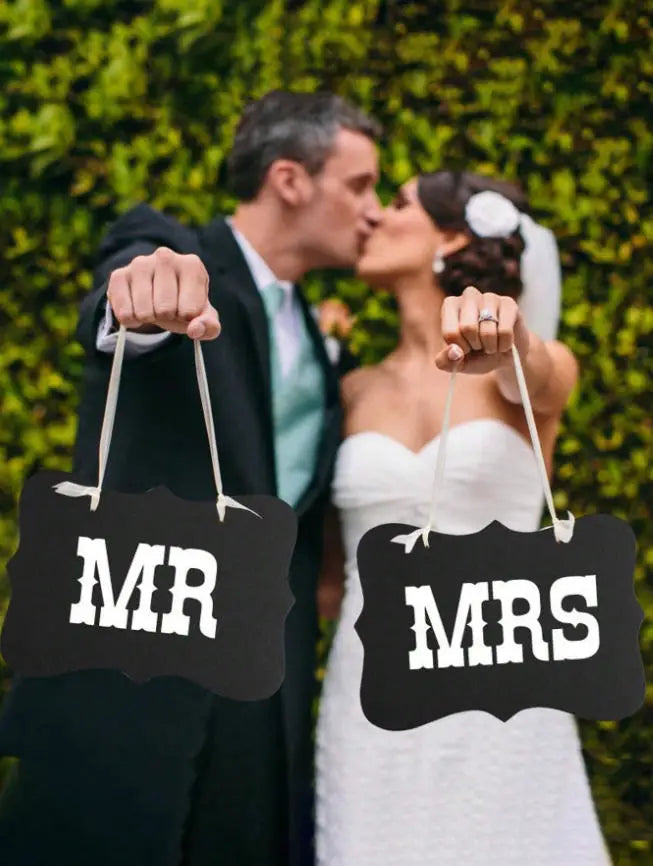 Acessórios de Papel MR & MRS para Fotografias – Conjunto de 2 Peças