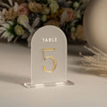 Número de Mesa em Acrílico Branco com Numeração 3D