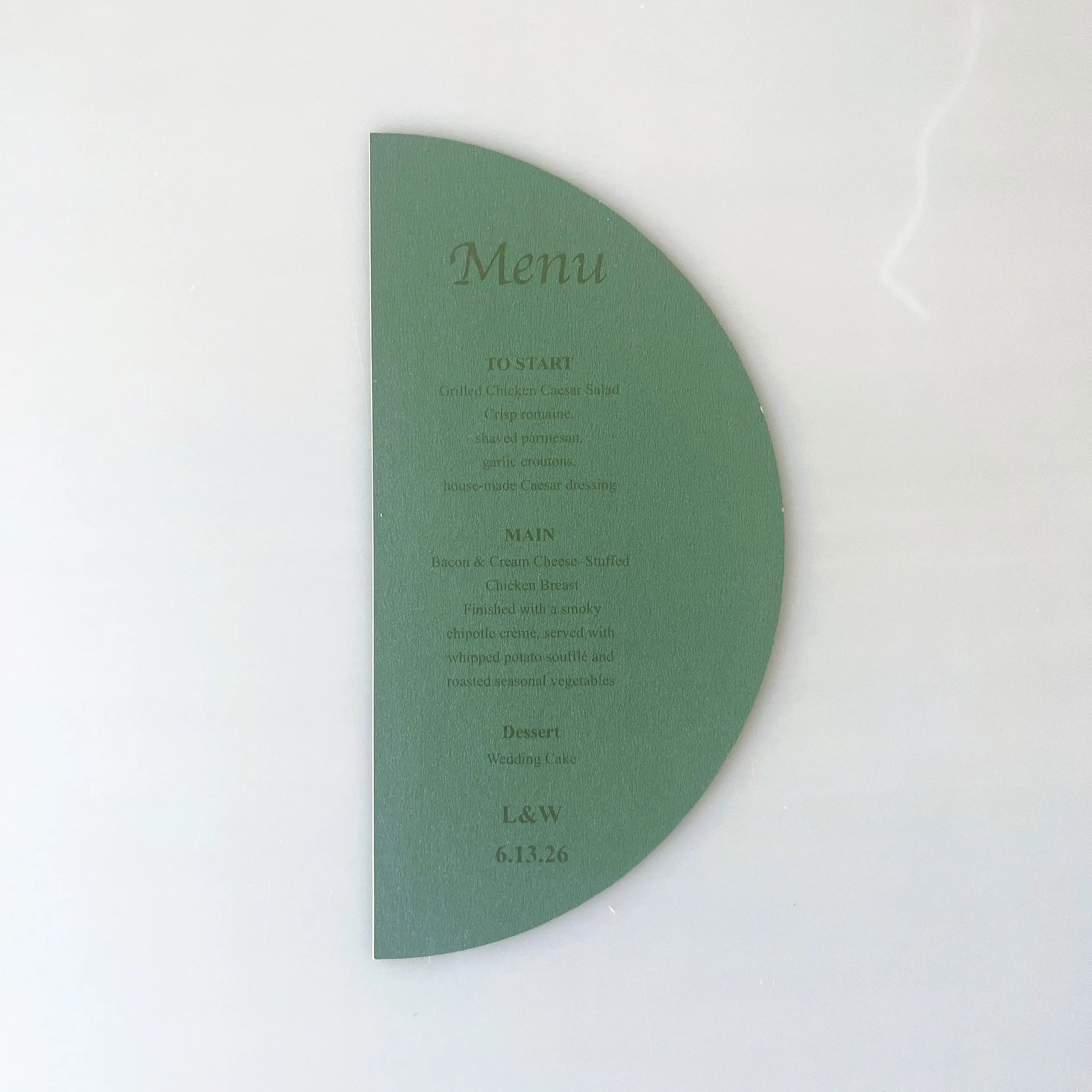 Menus de Casamento Personalizados em Meio Círculo