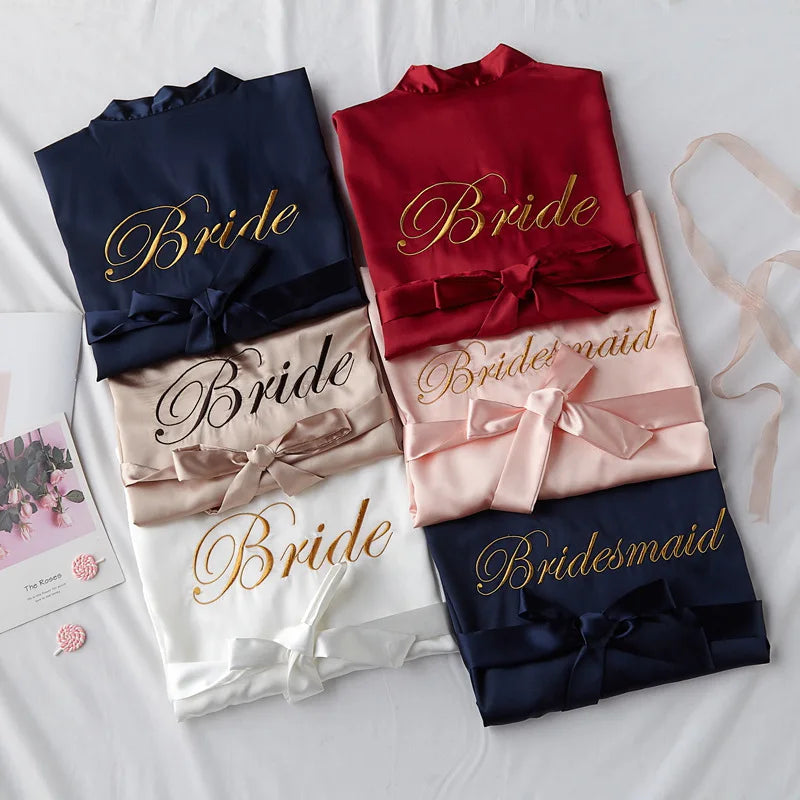 Robe de Cetim para Noiva com Bordado