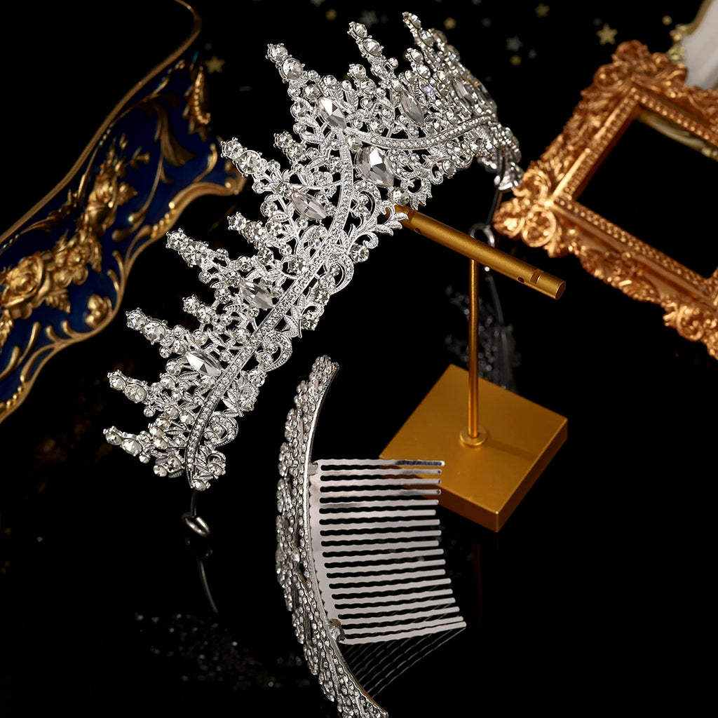 Conjunto de Tiaras em Cristal Prateado