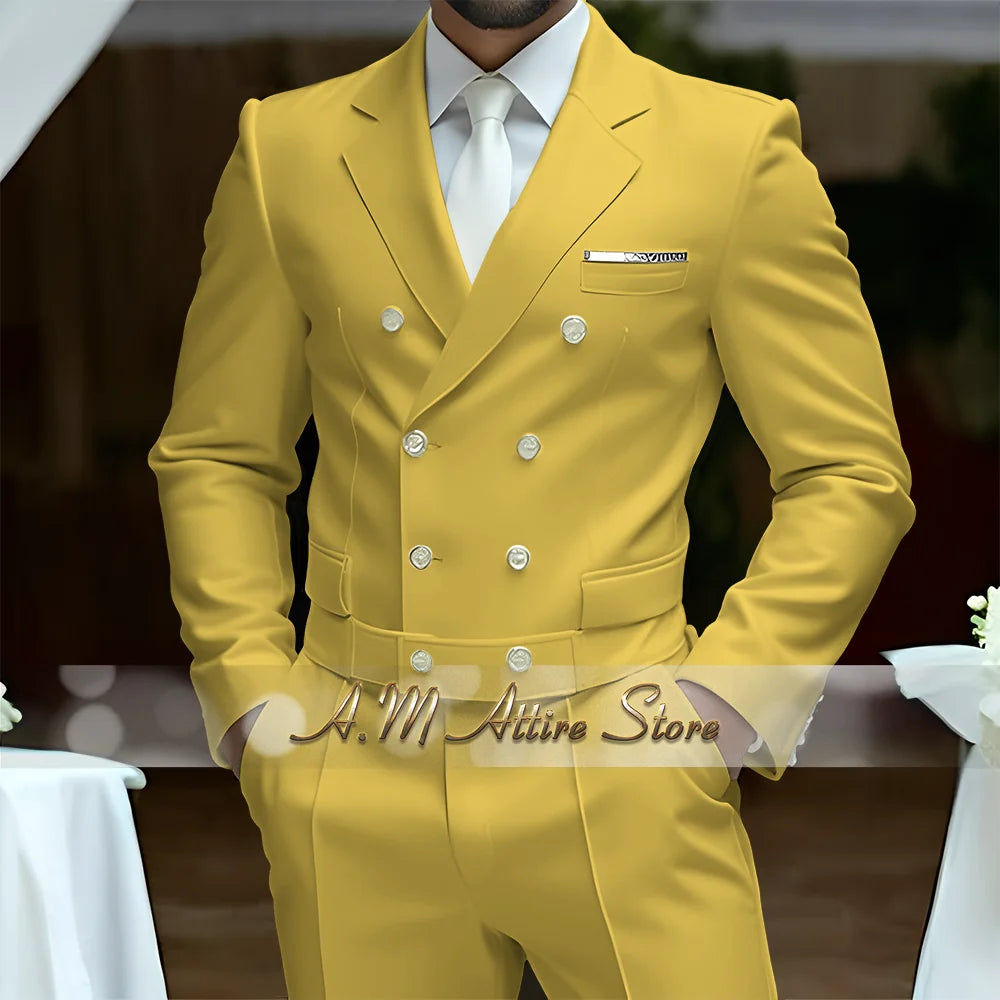 Fato Masculino Branco de Luxo – Blazer Cruzado e Calças Elegantes