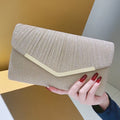 Clutch Plissada com Brilho