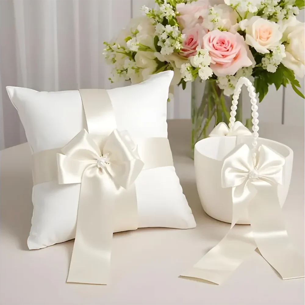 Conjunto para Menina das Flores e Porta-Alianças