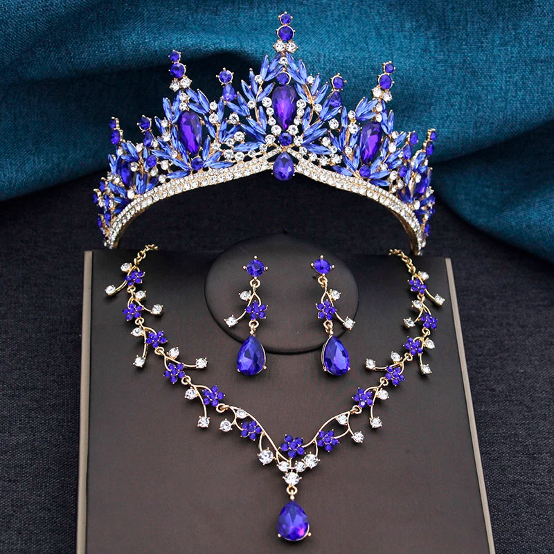 Conjunto Barroco Luxo para Noiva – Coroa, Colar e Brincos com Cristais