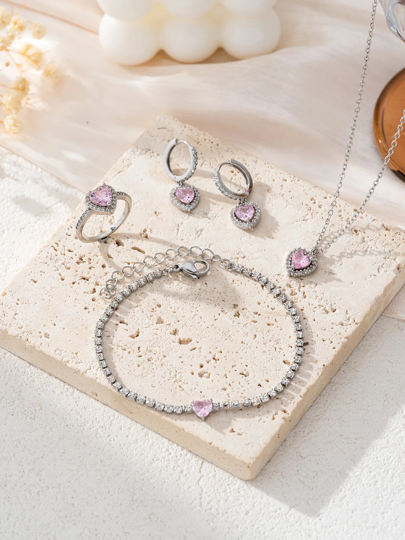 Conjunto de Joias com Zircónias – Colar, Brincos, Pulseira e Anel (sem caixa)