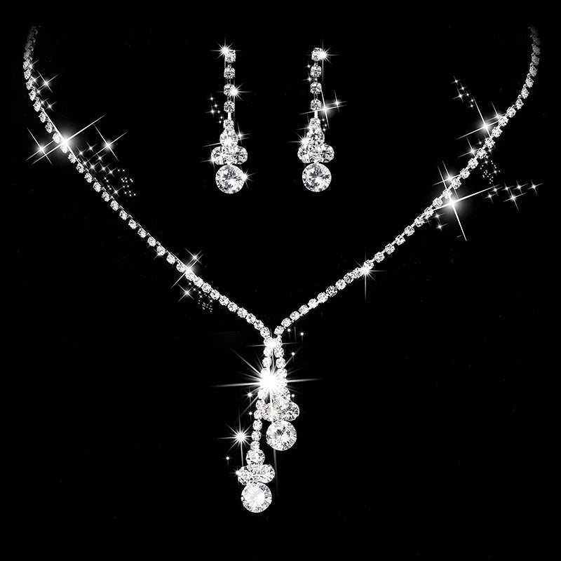 Conjunto de Joias de Noiva com Cristais – Colar e Brincos Elegantes