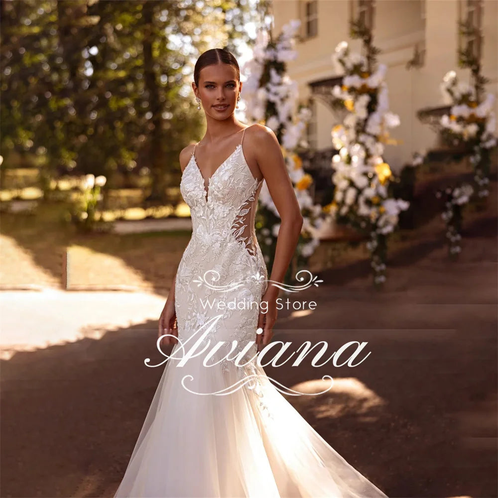 Vestido de Noiva Sereia Aviana — Tule com Renda e Bordado