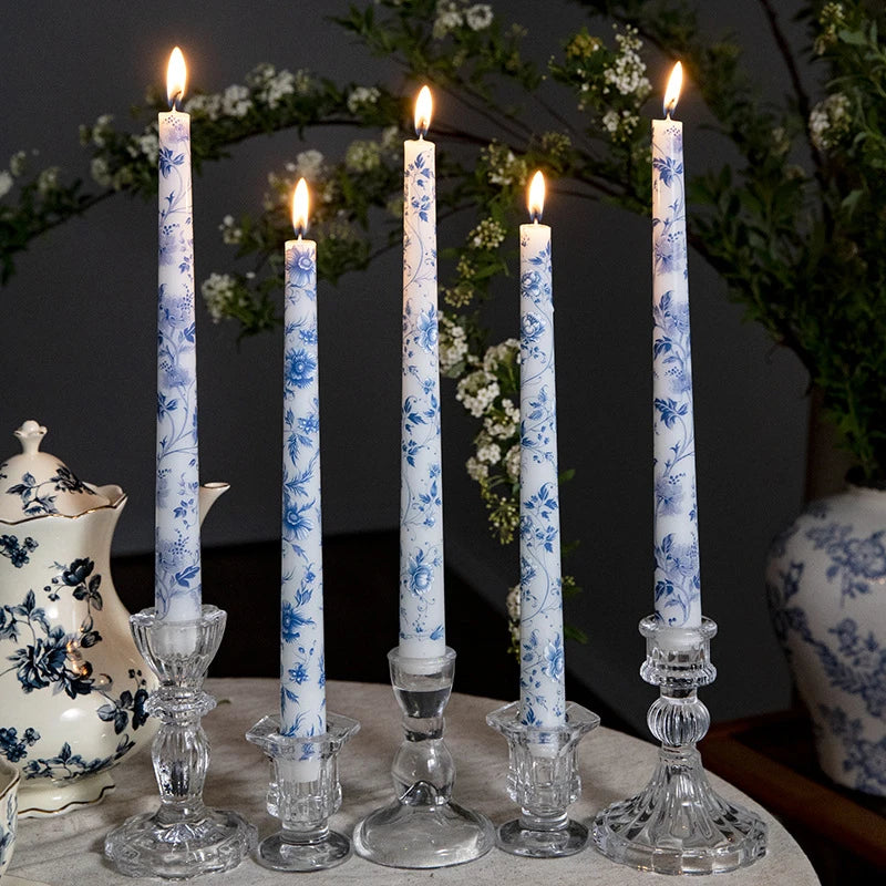 Velas Aromáticas Longas Azul e Branco — Kit com 2 Unidades