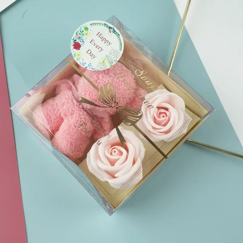 Caixa de Presente com Urso de Rosas em Sabonete