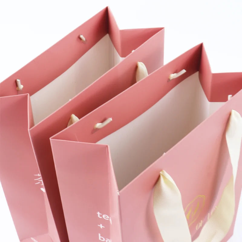 Sacola de Papel Premium Personalizada para Presentes e Lembranças