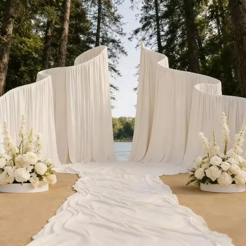Cortina Ondulada em Metal – Fundo Decorativo em Formato S para Casamentos e Eventos