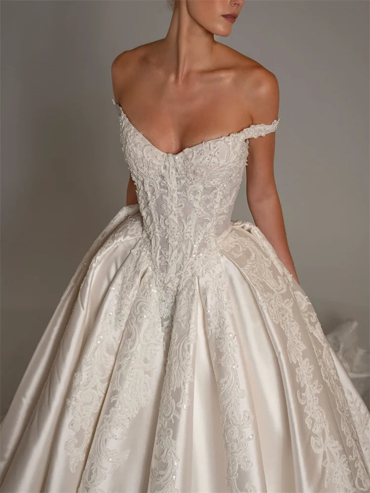 Vestido de Noiva A-Line Sweetheart — Cetim Macio com Amarração nas Costas