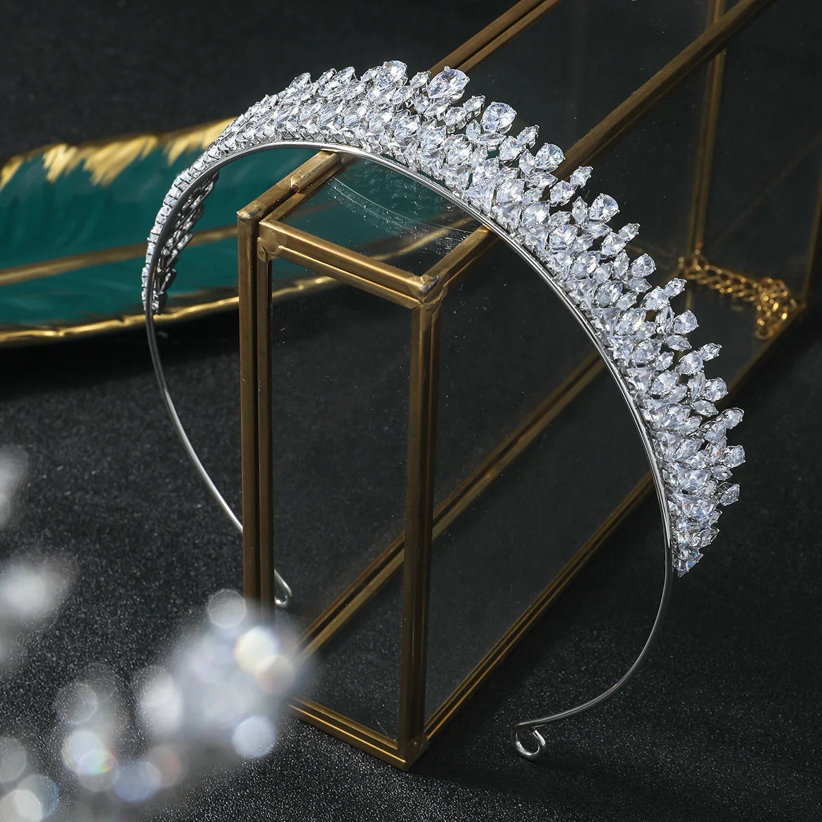 Tiara Luxo com Zircónias Cúbicas