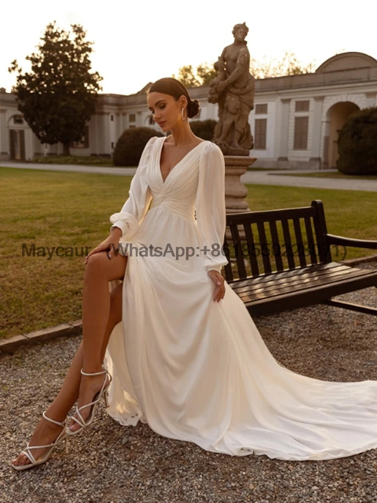 Vestido de Noiva em Chiffon A-Line com Decote em V e Mangas Bufantes