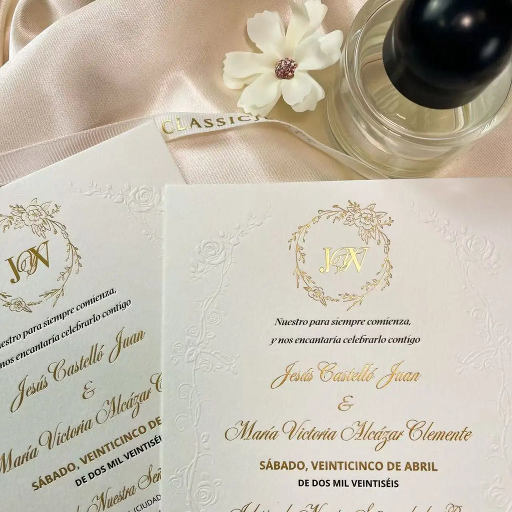 Convites de Casamento com Estampagem Dourada Premium – Personalizados | Luxo em Cada Detalhe
