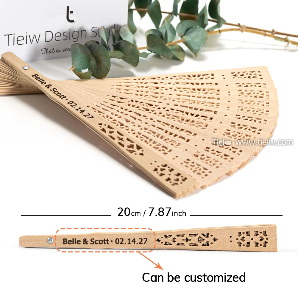 Leques de Madeira Personalizados para Casamento