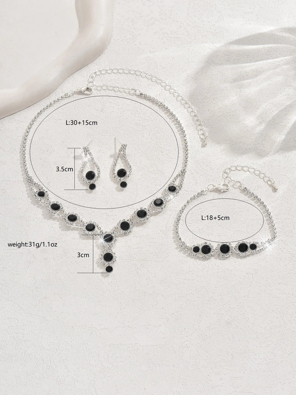 Conjunto de Joias com Strass – Colar, Brincos e Pulseira