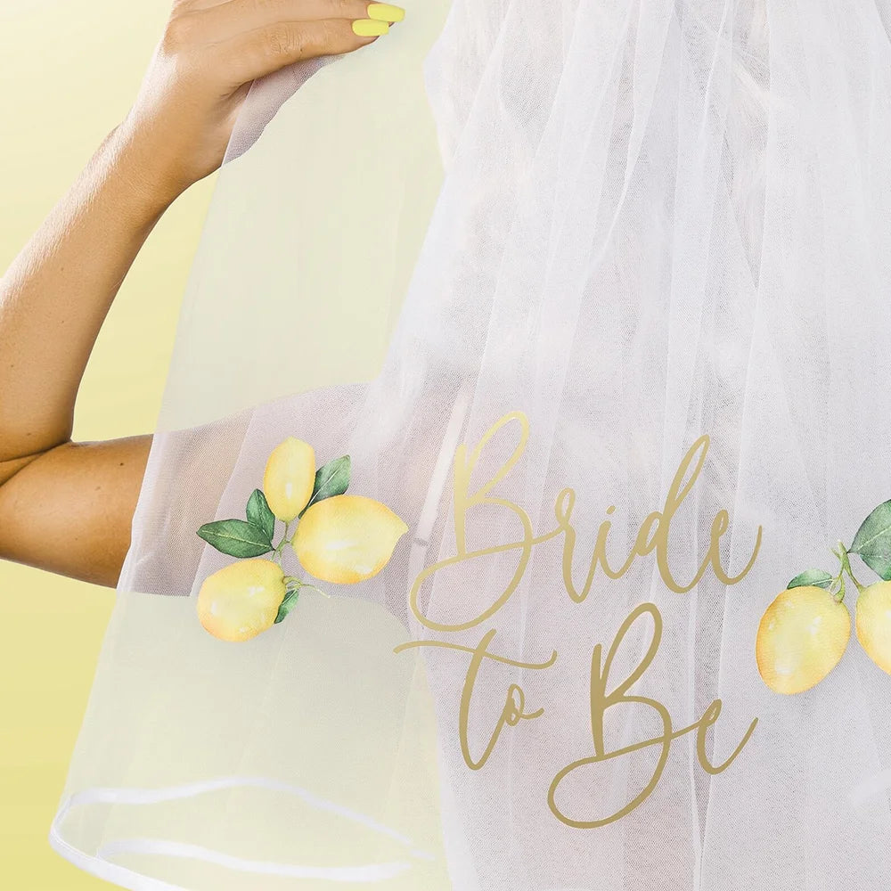 Véu "Bride to Be" com Limões – Acessório para Despedida de Solteira