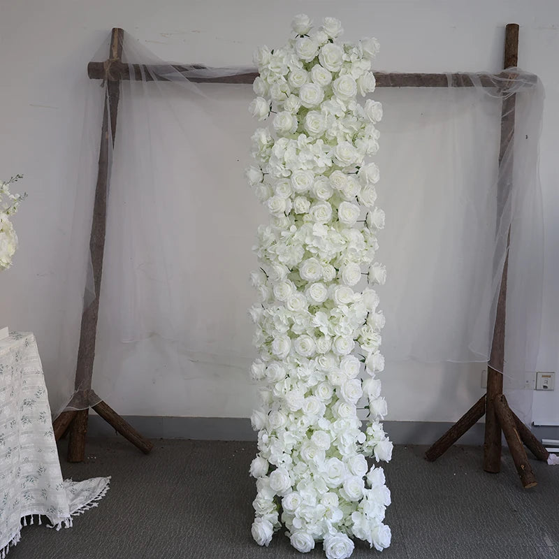 Arco Floral Artificial em Forma de Coração – Decoração Luxuosa para Casamentos