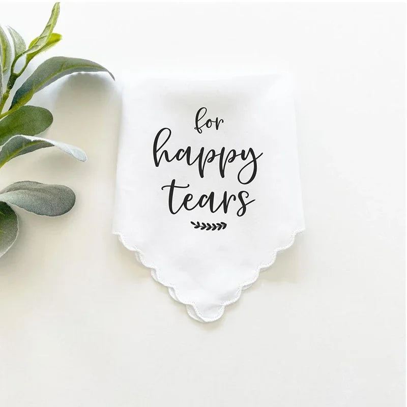 Para os sorrisos, os abraços e aquelas lágrimas bonitas que tornam o grande dia ainda mais especial.