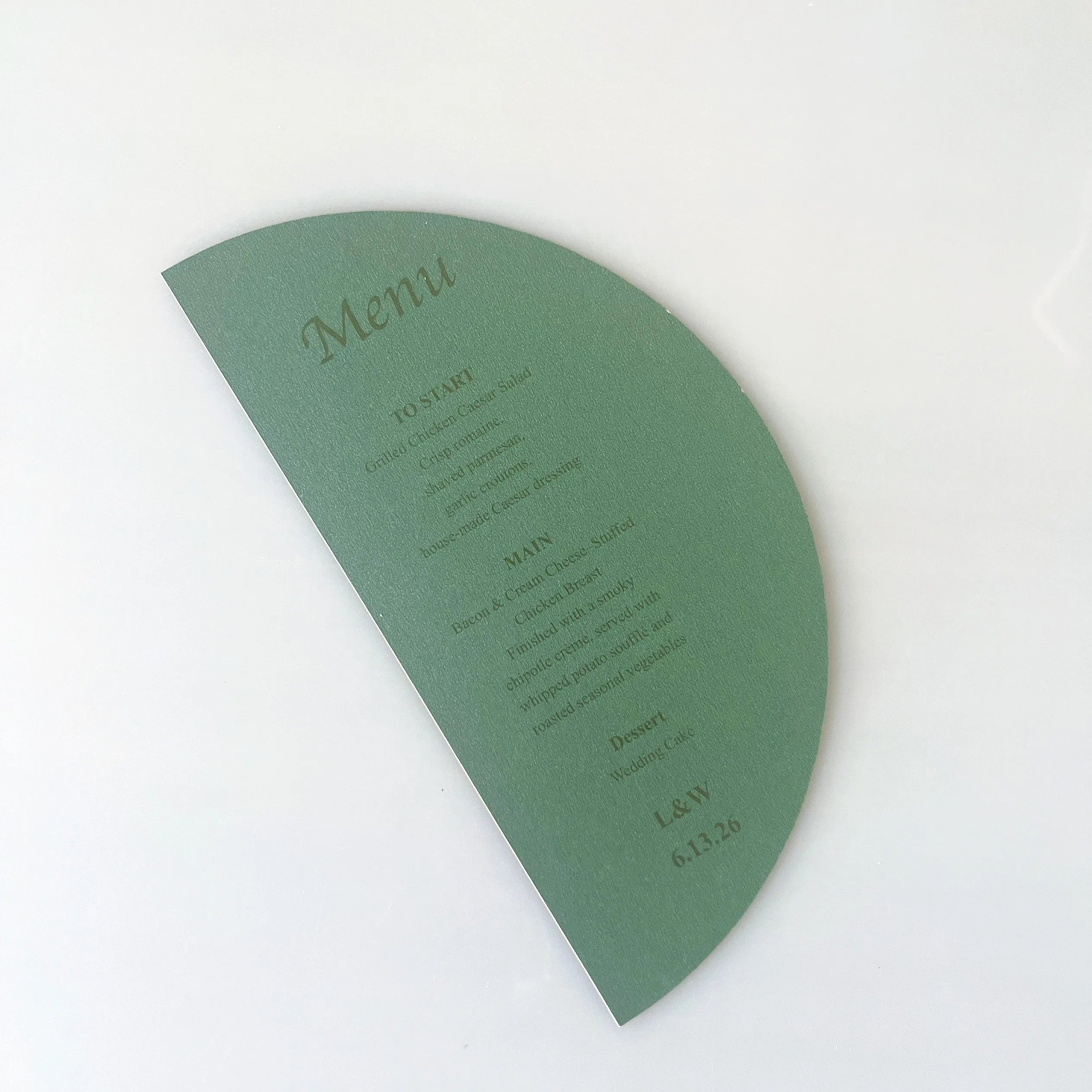 Menus de Casamento Personalizados em Meio Círculo