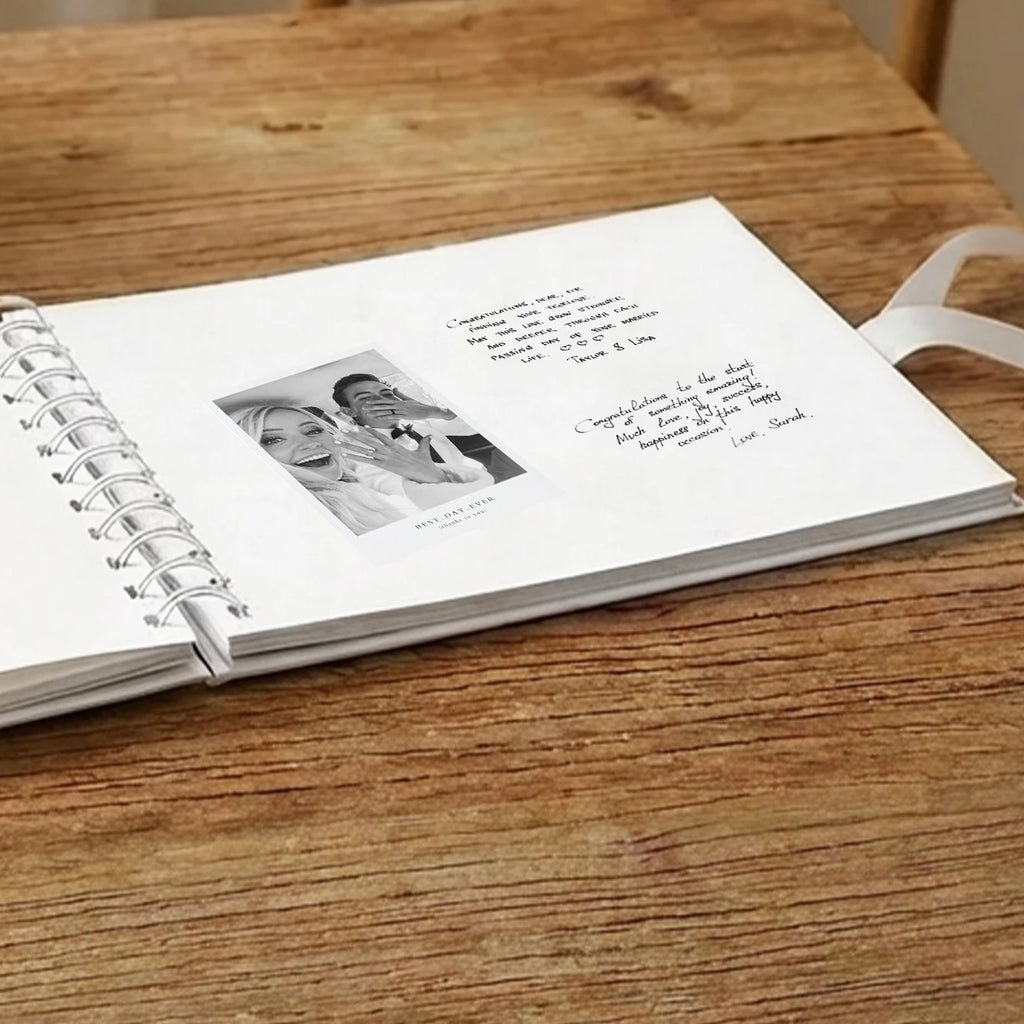 Livro de Honra Personalizado A5 com Laço e Coração | Álbum de Recordações para Casais