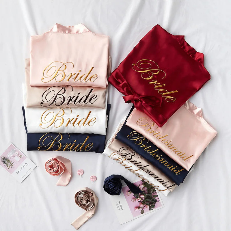 Robe de Cetim para Noiva com Bordado