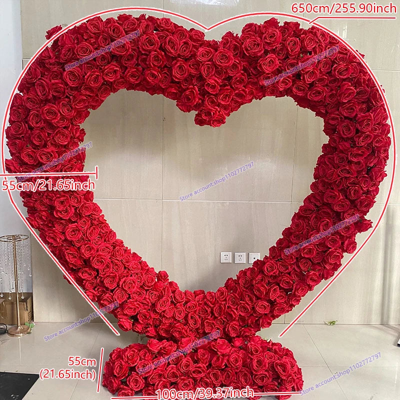 Arco Floral Artificial em Forma de Coração – Decoração Luxuosa para Casamentos
