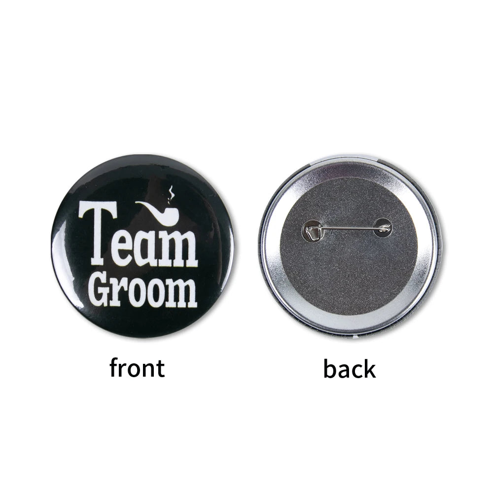 Pins "Groom to Be" e "Team Groom" – Distintivos para Despedida de Solteiro