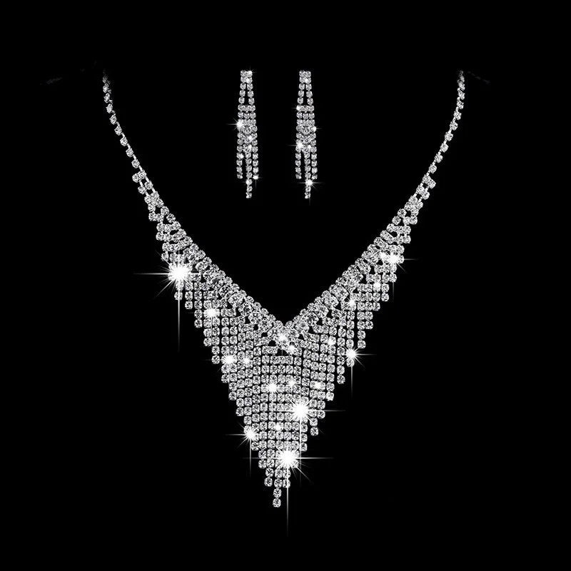 Conjunto de Joias de Noiva com Cristais – Colar e Brincos Elegantes